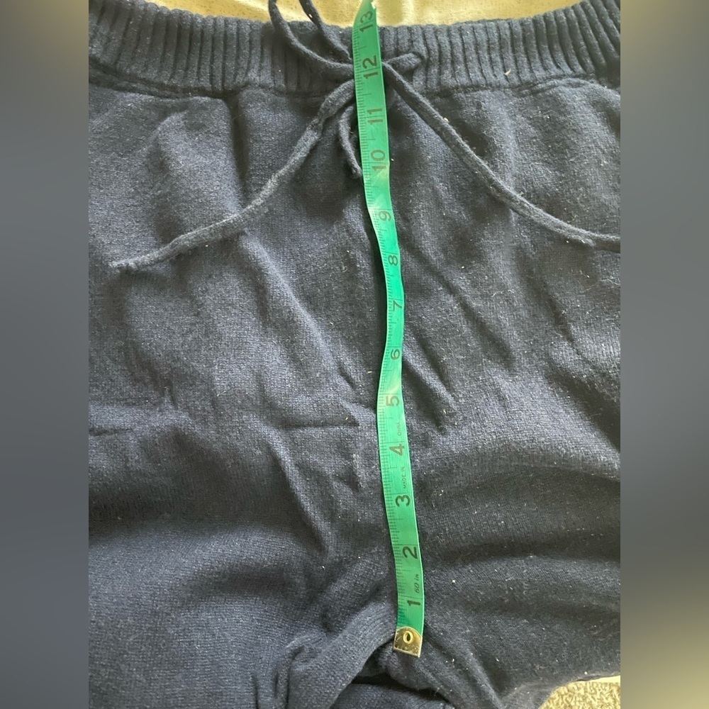 MJ. WATSON Cashmere Jogger - NAVY Size Large - Picture 14 of 15